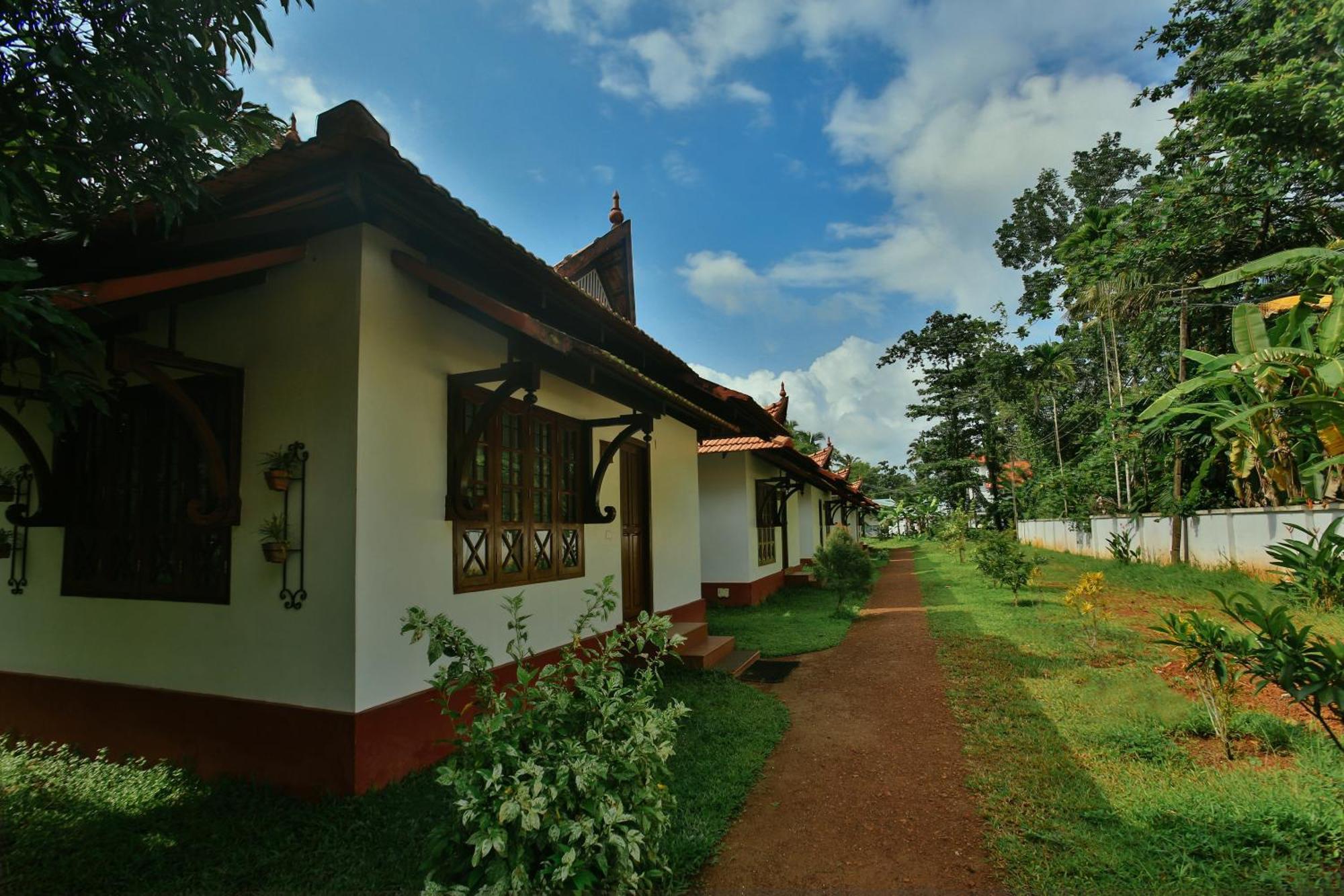 Palmgrove Lake Resort Alappuzha Dış mekan fotoğraf