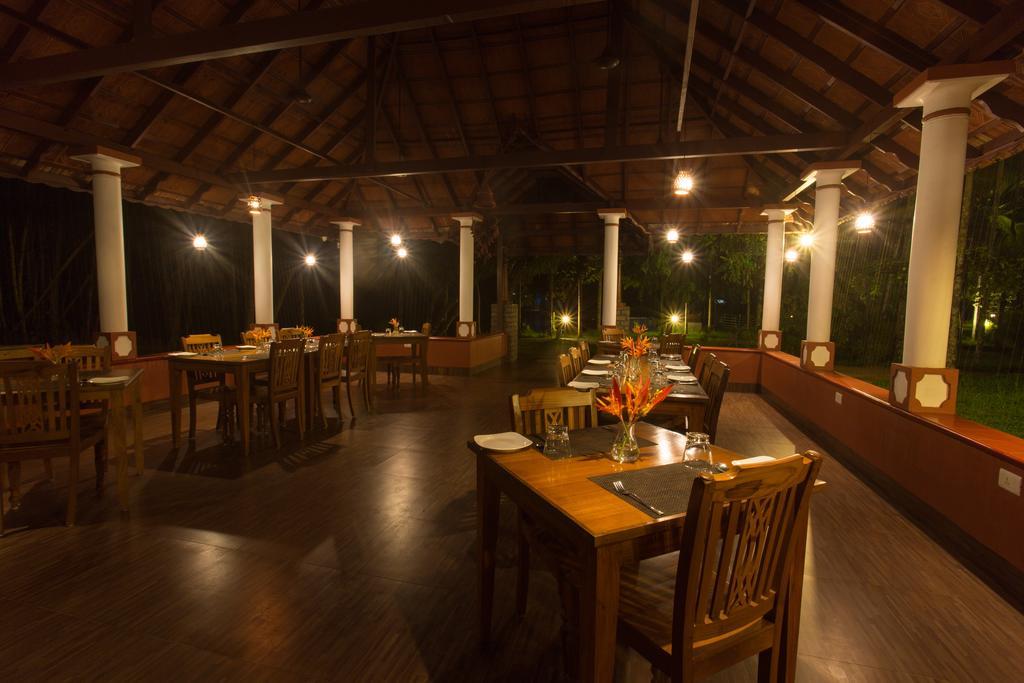 Palmgrove Lake Resort Alappuzha Dış mekan fotoğraf